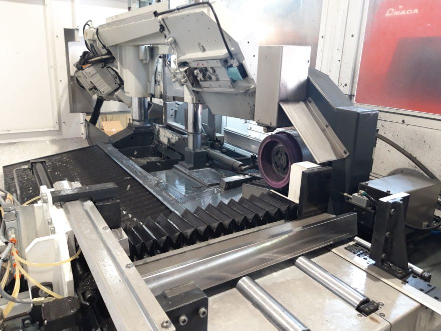 HCG4800: macchina CNC